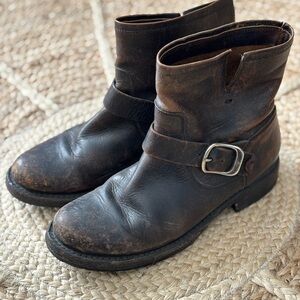 Frye Black Leather Pull On Ankle Boots